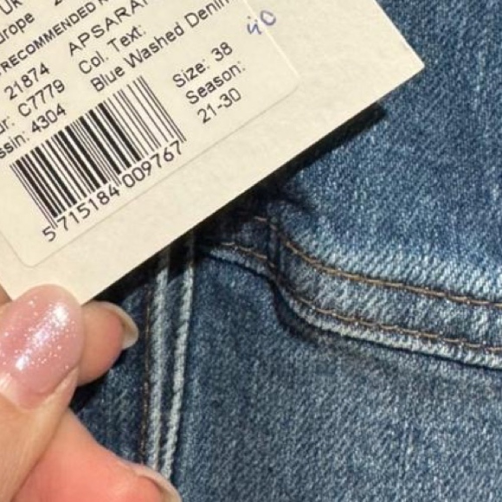 Baum und pferdgarten NWT a-line Classic Blue Denim mini dress - Picture 6 of 6